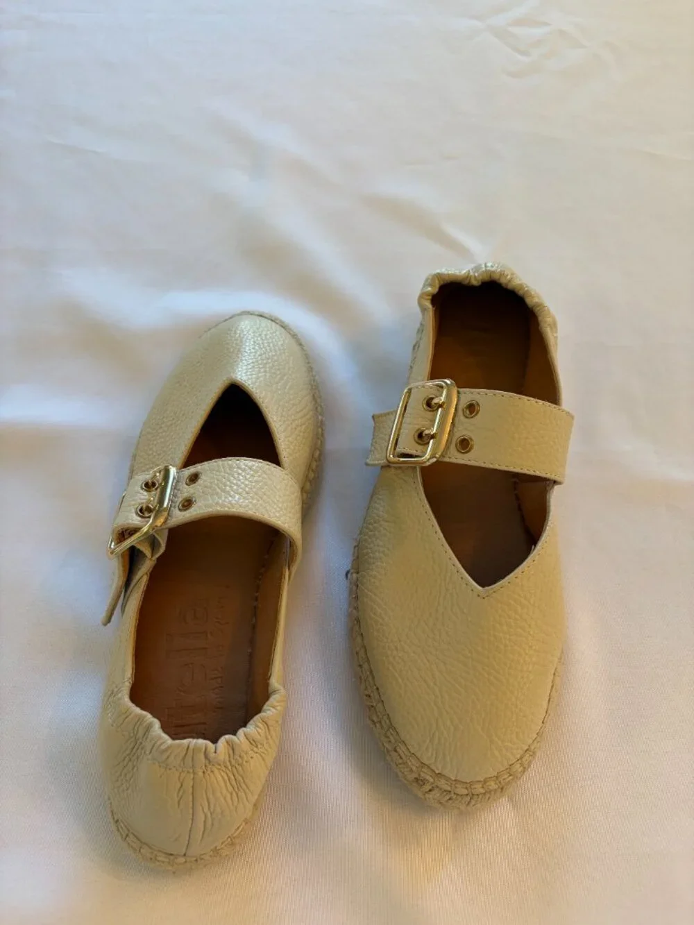 Jutelia cream pebble leather espadrille flats with buckles size 39